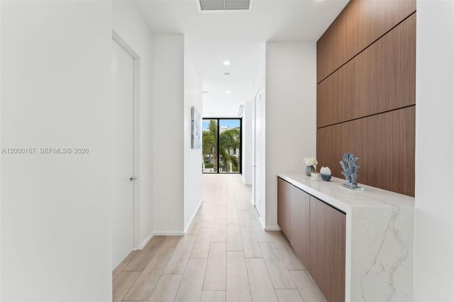 4232 E Tradewinds Avenue, Lauderdale-By-The-Sea, Lauderdale By The Sea, FL 33308