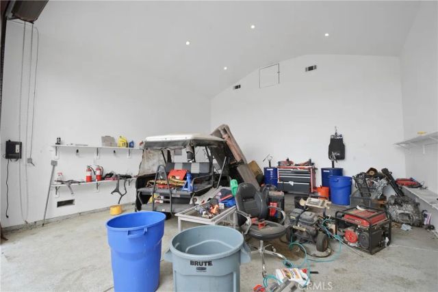 9261 Cedar, Bellflower, CA 90706