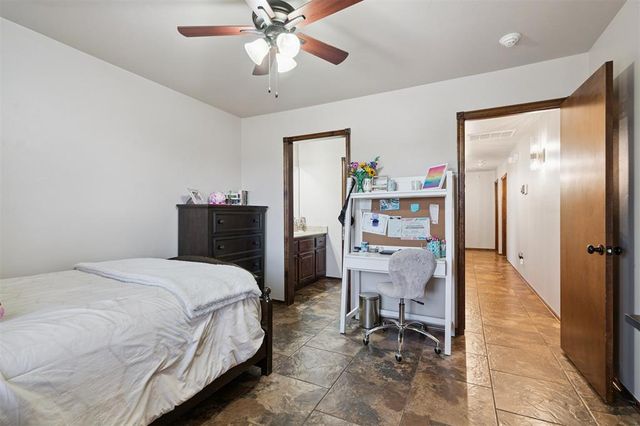 4024 Southridge Lane, Piedmont, OK 73078