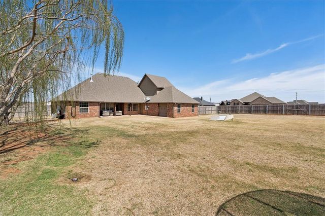 4024 Southridge Lane, Piedmont, OK 73078