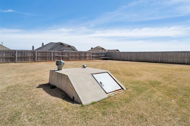 4024 Southridge Lane, Piedmont, OK 73078