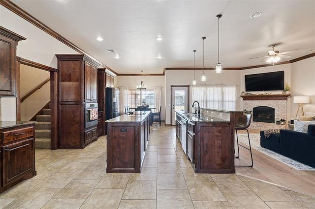 4024 Southridge Lane, Piedmont, OK 73078