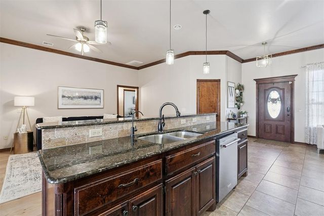 4024 Southridge Lane, Piedmont, OK 73078