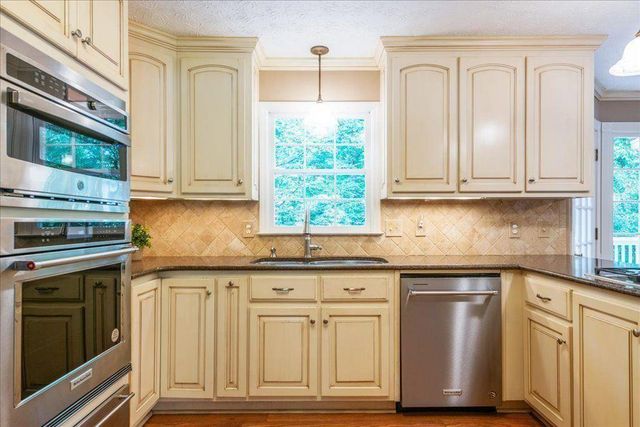 5103 Sandlewood Court, Marietta, GA 30068