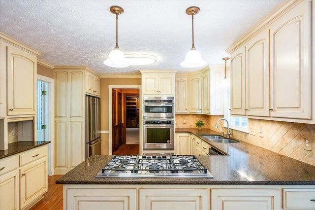 5103 Sandlewood Court, Marietta, GA 30068