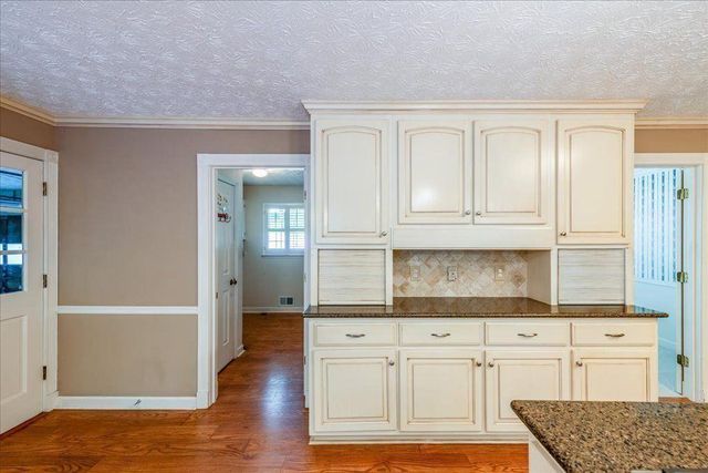 5103 Sandlewood Court, Marietta, GA 30068