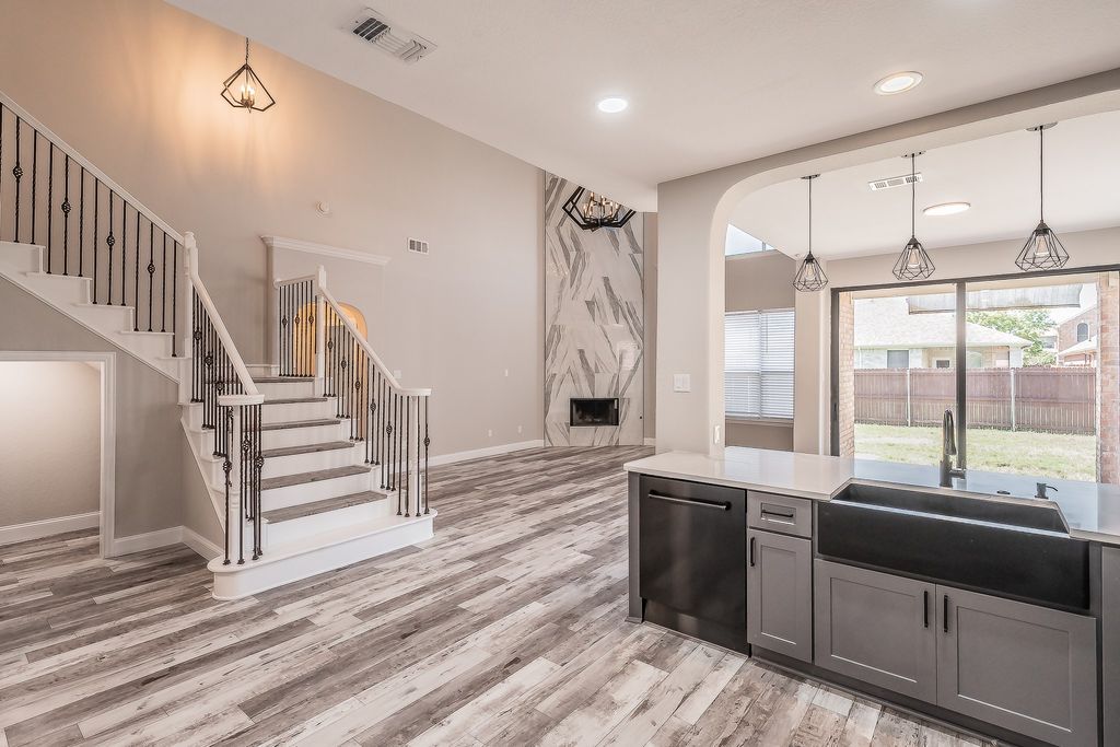10305 Stoneside Trail, Fort Worth, TX 76244 — photo 5