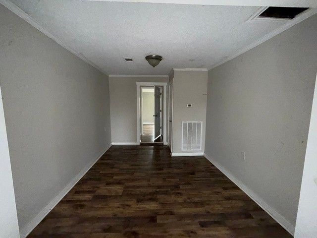 469 Fred Cooper Rd, Mcminnville, TN 37110