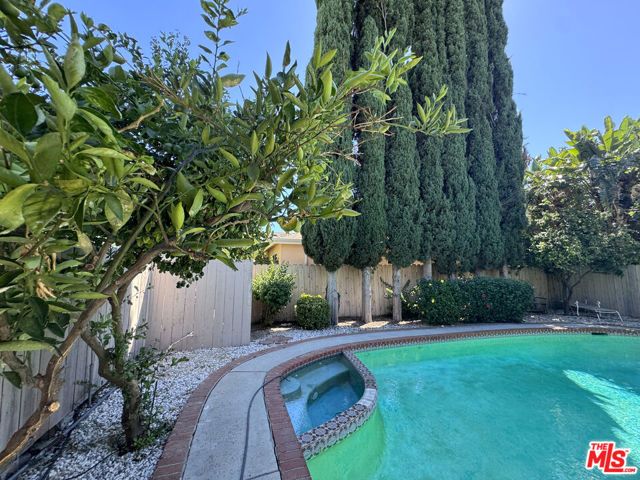18320 Elkwood Street, Los Angeles, CA 91335