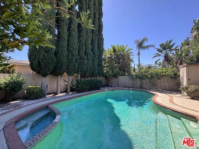 18320 Elkwood Street, Los Angeles, CA 91335