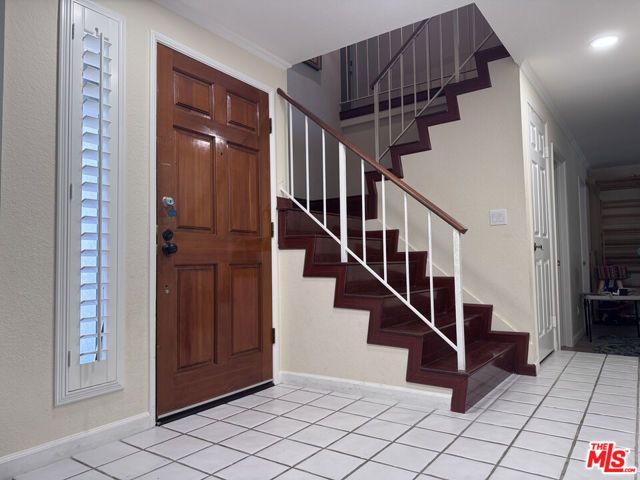 18320 Elkwood Street, Los Angeles, CA 91335