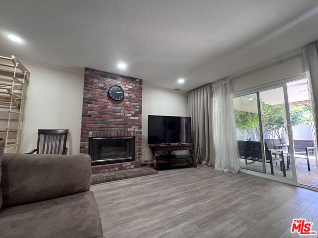 18320 Elkwood Street, Los Angeles, CA 91335