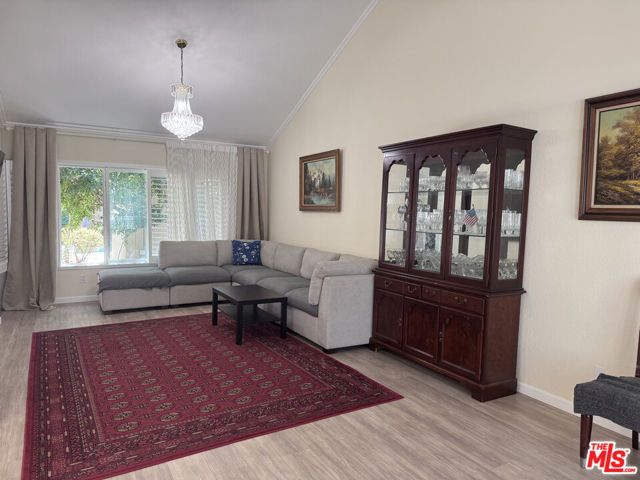 18320 Elkwood Street, Los Angeles, CA 91335