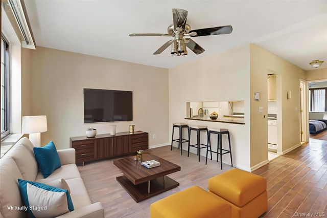 155A Devon Loop, Staten Island, NY 10314