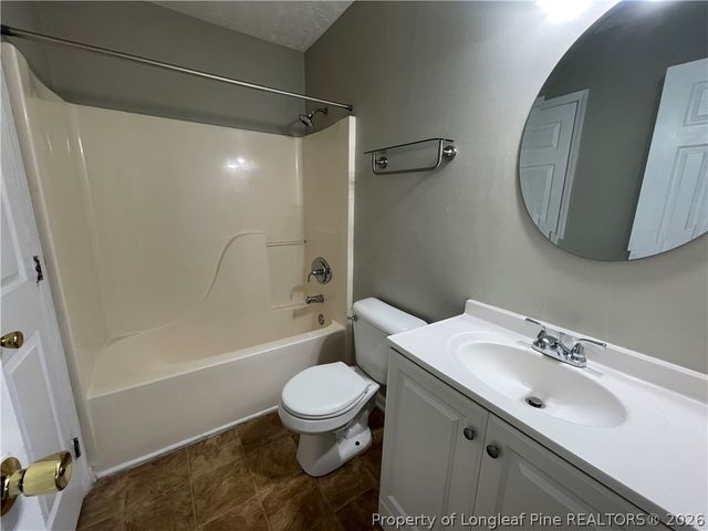 2840 Chillingworth Drive, Fayetteville, NC 28306