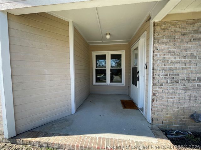 2840 Chillingworth Drive, Fayetteville, NC 28306