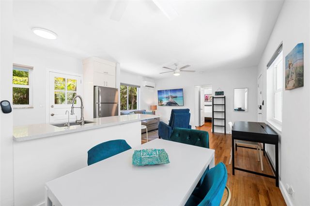 3015 Seville Street 6, Fort Lauderdale, FL 33304