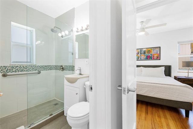 3015 Seville Street 6, Fort Lauderdale, FL 33304