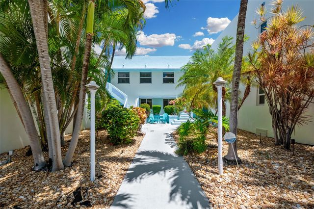 3015 Seville Street 6, Fort Lauderdale, FL 33304