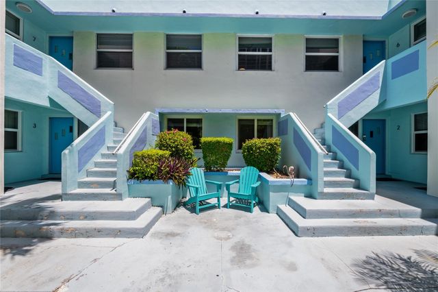 3015 Seville Street 6, Fort Lauderdale, FL 33304