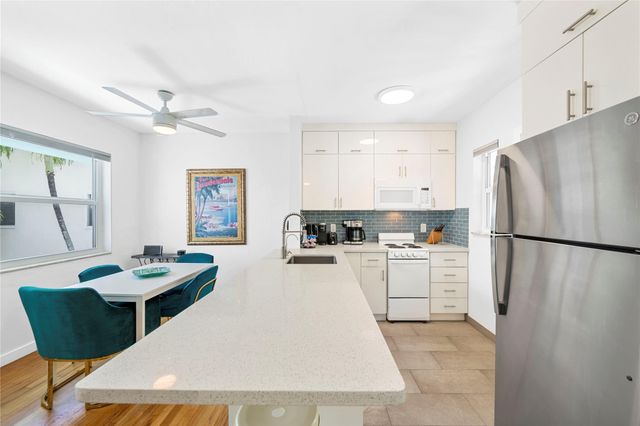 3015 Seville Street 6, Fort Lauderdale, FL 33304