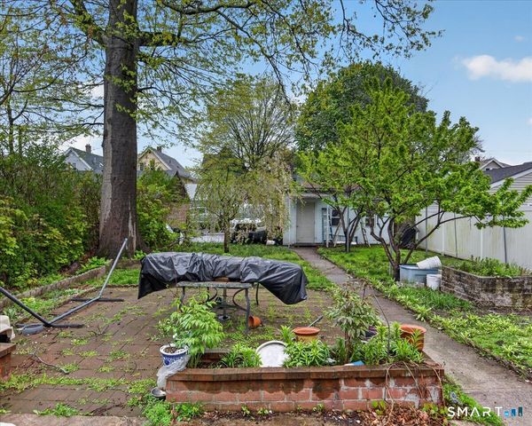 184 Peck Street, New Haven, CT 06513
