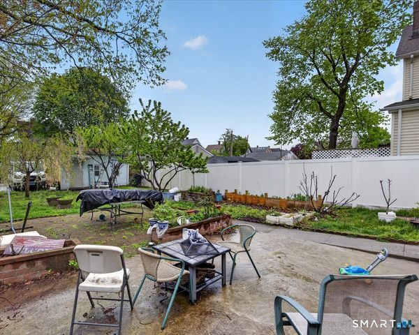 184 Peck Street, New Haven, CT 06513