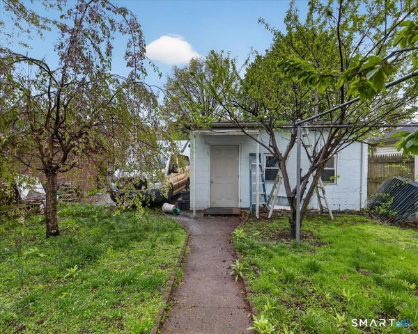184 Peck Street, New Haven, CT 06513