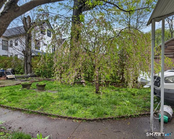 184 Peck Street, New Haven, CT 06513