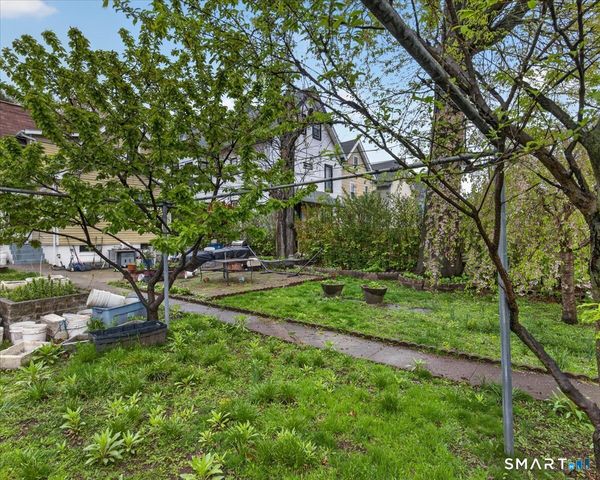 184 Peck Street, New Haven, CT 06513