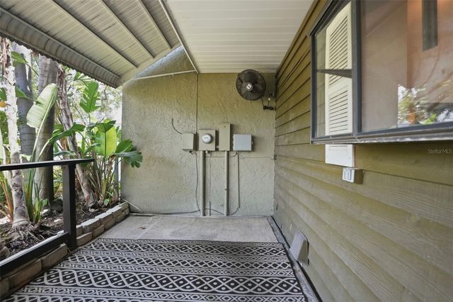 727 N HIMES AVENUE, Tampa, FL 33609