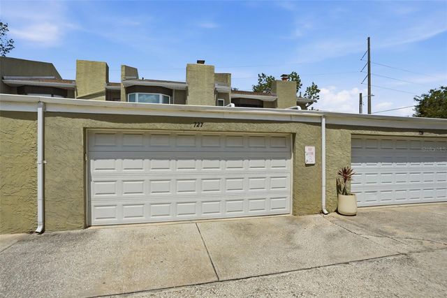 727 N HIMES AVENUE, Tampa, FL 33609