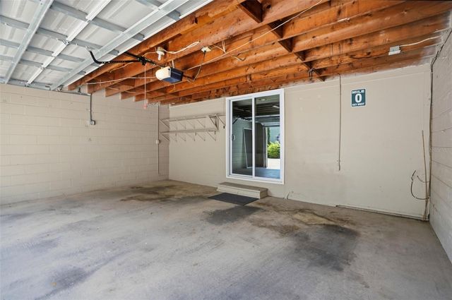 727 N HIMES AVENUE, Tampa, FL 33609