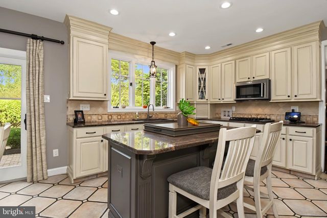 1754 PARTRIDGE RD, Yardley, PA 19067