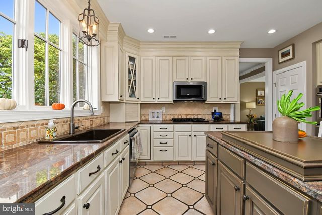 1754 PARTRIDGE RD, Yardley, PA 19067