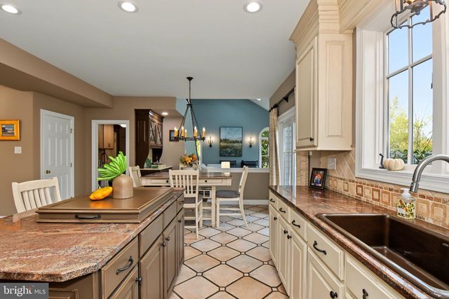 1754 PARTRIDGE RD, Yardley, PA 19067