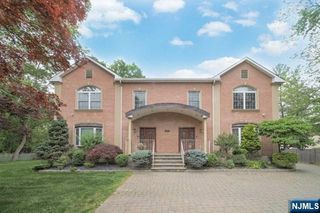 385 Livingston Street, Norwood, NJ 07648