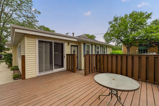 1114 13th Avenue NW, Rochester, MN 55901