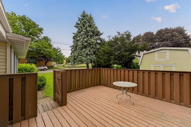 1114 13th Avenue NW, Rochester, MN 55901