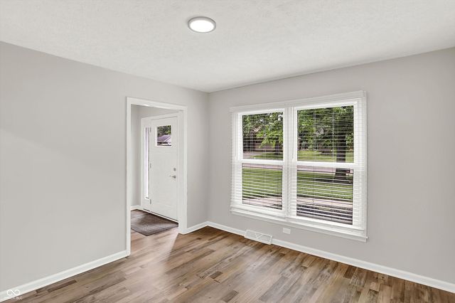 839 Fernwood Court, Indianapolis, IN 46234