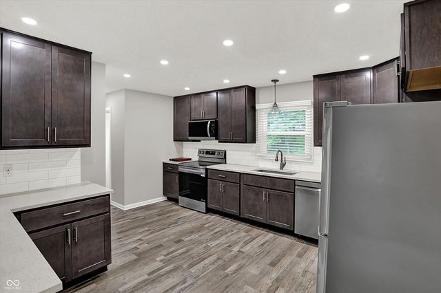 839 Fernwood Court, Indianapolis, IN 46234