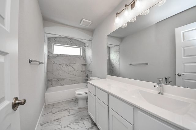 1500 Sunrise Gables Drive, Katy, TX 77493