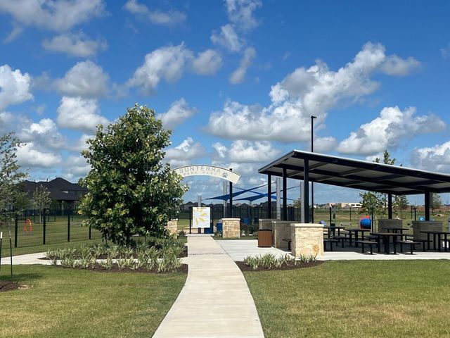 1500 Sunrise Gables Drive, Katy, TX 77493