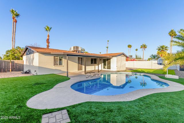 3401 E ALTADENA Avenue, Phoenix, AZ 85028