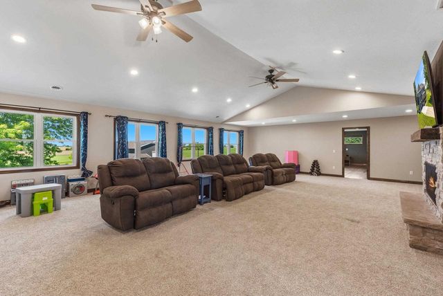 W9020 Breezy Point Road, Beaver Dam, WI 53916