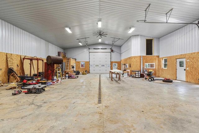 W9020 Breezy Point Road, Beaver Dam, WI 53916