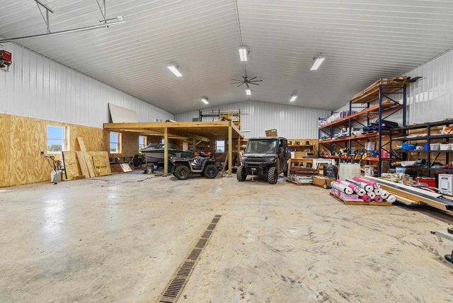 W9020 Breezy Point Road, Beaver Dam, WI 53916