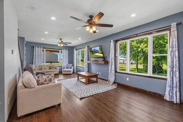 W9020 Breezy Point Road, Beaver Dam, WI 53916