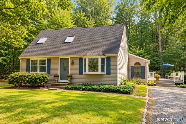 91 Whippoorwill Road, Old Lyme, CT 06371