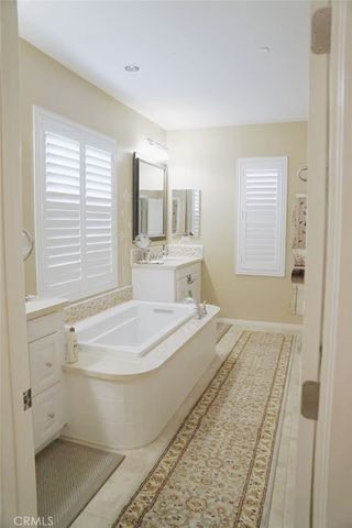 78 Somerton, Irvine, CA 92620